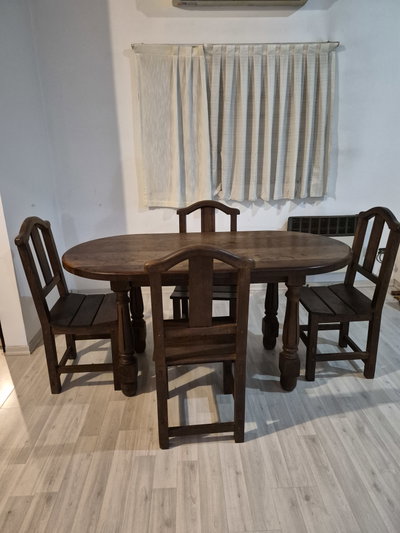 Juego de comedor de algarrobo