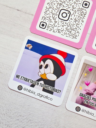 Tarjetas memes virales con QR