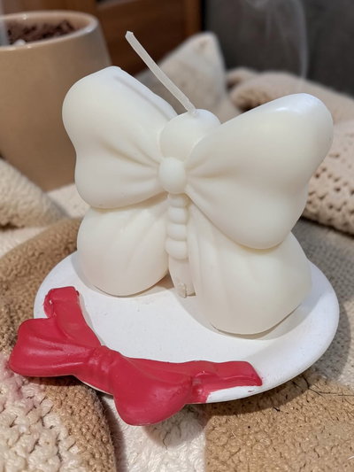 Set de Vela de Mariposa + Platito con Lazito