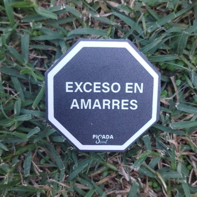 Exceso de amarres
