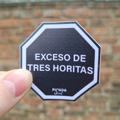 Exceso de tres horitas