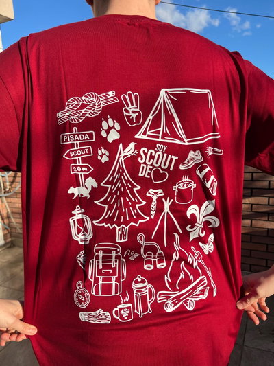 Remera "Objetos scouts" 
