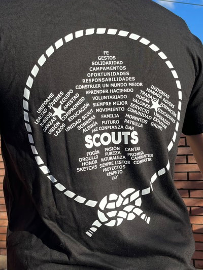 Remera Flor de lis Clásica