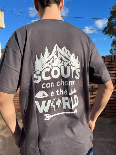 Remera "Scouts can change the world"