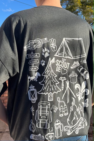 Remera "Objetos scouts" 