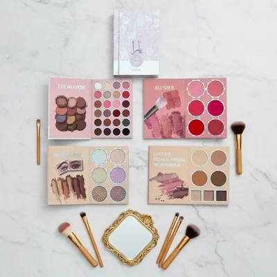 PALETA LIBRO SOMBRAS-RUBORES-ILUMINADORES-POLVO COMPACTO BRONZER