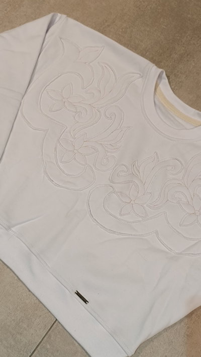 Buzo Relieve BLANCO