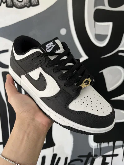 ZAPATILLAS SB DUNK LOW Panda