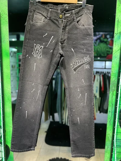 JEANS RECTO AMIRI 22 MANCHAS Gris oscuro