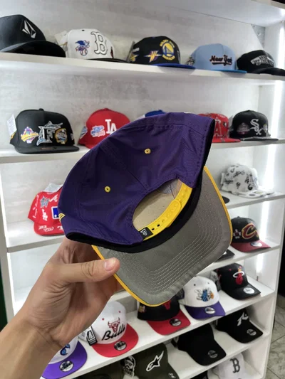 GORRA LAKERS