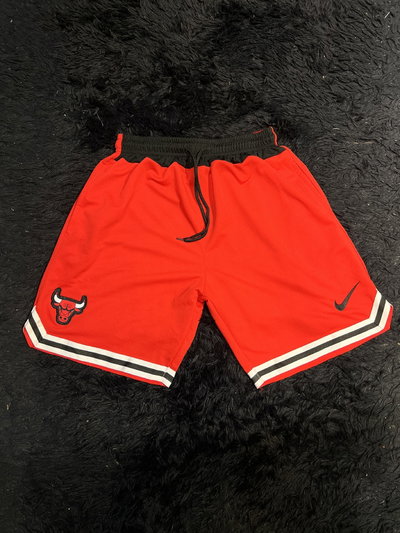 SHORT NIKE BULLS Rojo
