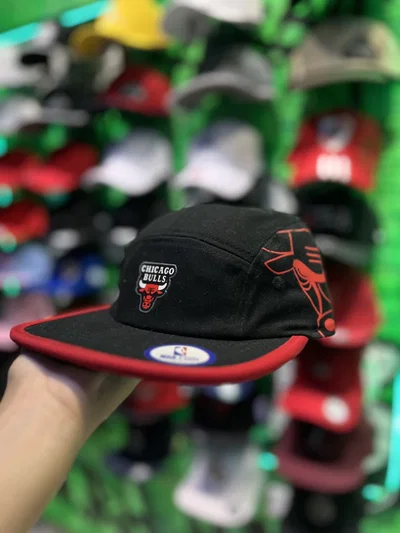 GORRA PLANA CHICAGO BULLS Negra