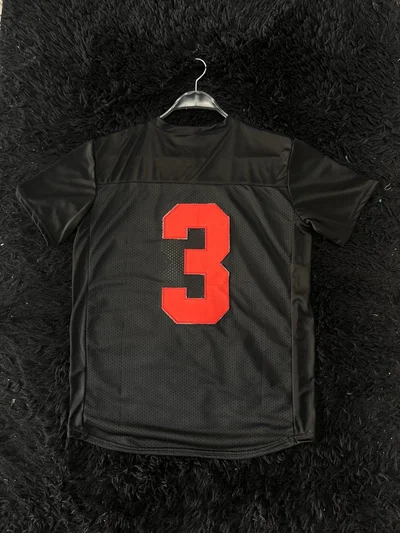CAMISETA NFL 3 Negra con rojo
