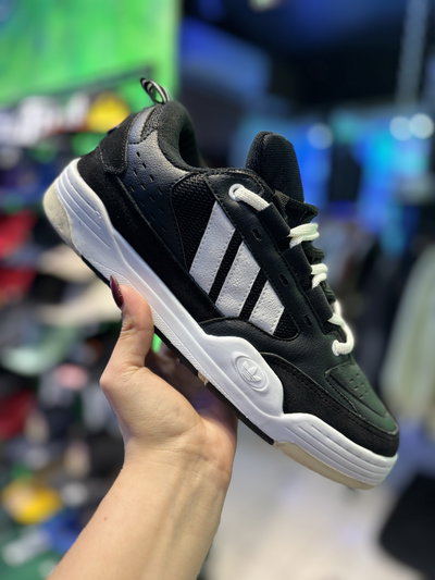 ZAPATILLAS ADIDAD ADI2000 Negras