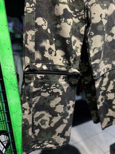 JEANS BAGGY DESMONTABLE CAMUFLADO Verde