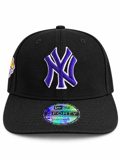 GORRA NEW ERA 9FORTY PLANA C BROCHE Negro c morado
