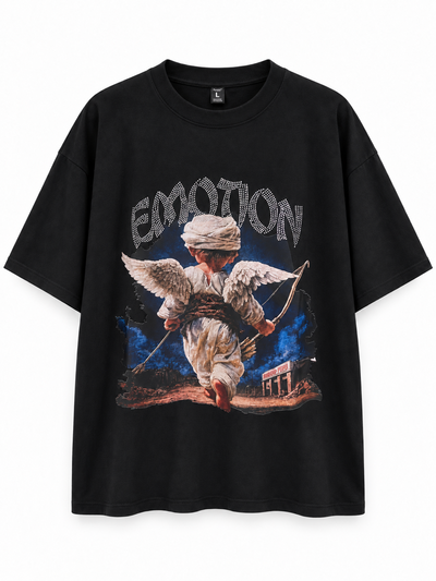REMERA MIXED EMOTION ANGEL DE ESPALDAS NEGRA