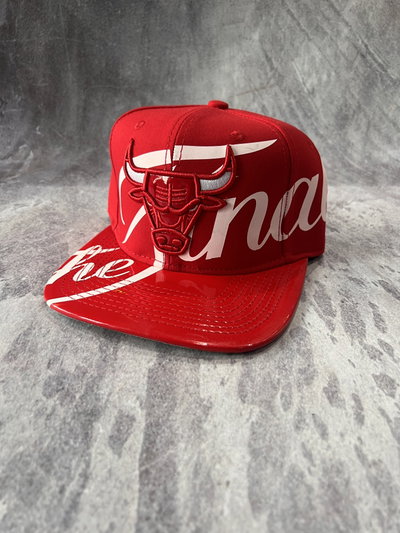 GORRA PLANA G5 BULLS THE FINALS Roja