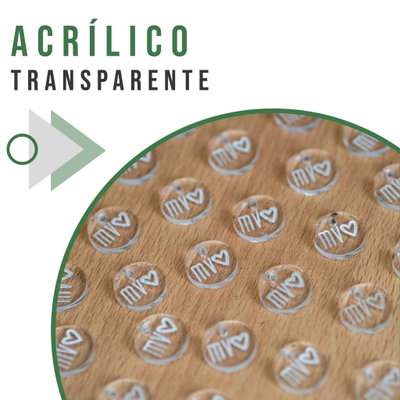 Etiquetas o dijes en acrílico