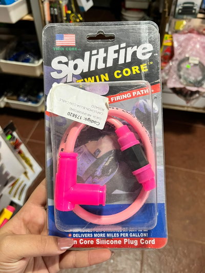 Cable bujia con capuchon rosa