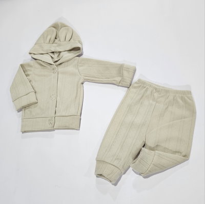 Conjunto campera con capucha (Cashmere tramado)