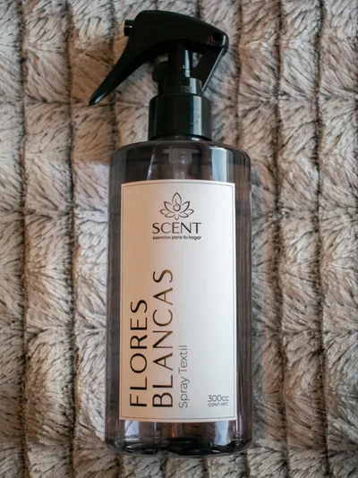Spray Textil – Flores Blancas