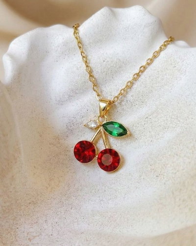 Collar Cherry