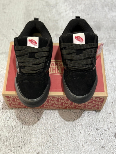 VANS KNU SKOOL TOTAL BLACK