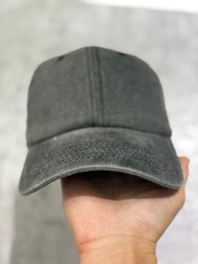 GORRA VINTAGE GRIS OSCURO
