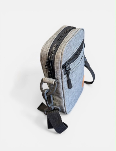MORRAL HALLAND