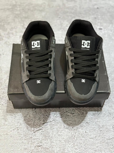 ZAPATILLAS DC GRIS