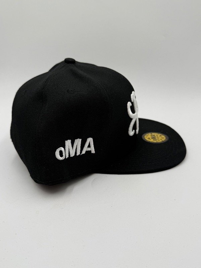 GORRA oMA 2