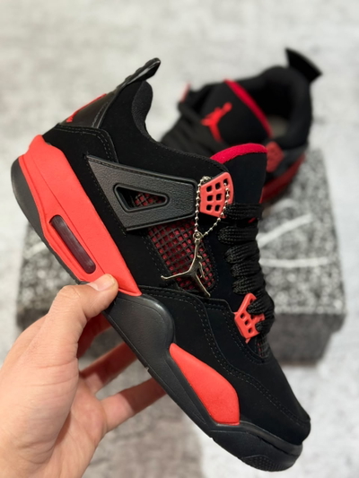 ZAPATILLAS JORDAN RETRO 4 BLACK RED