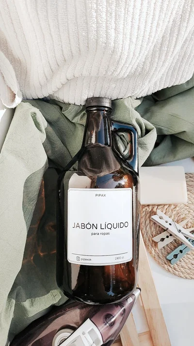 JABÓN LIQUIDO PARA ROPAS-GROWLER