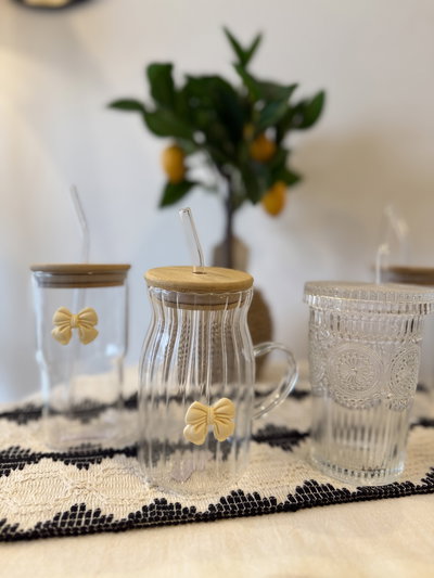 Vasos de vidrio con sorbete 