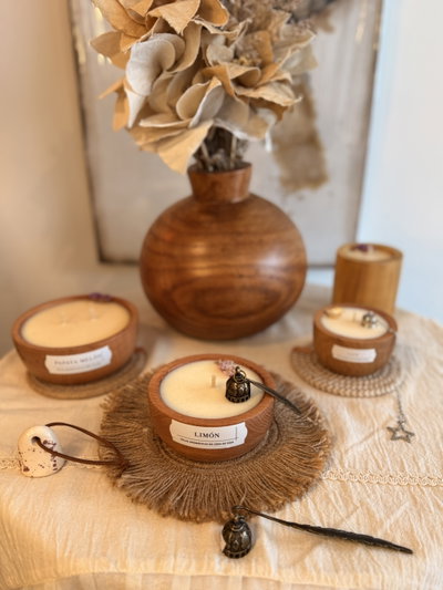 Velas de madera grandes