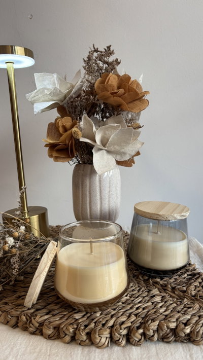 Vela ‘Rosé’ con tapa de madera 