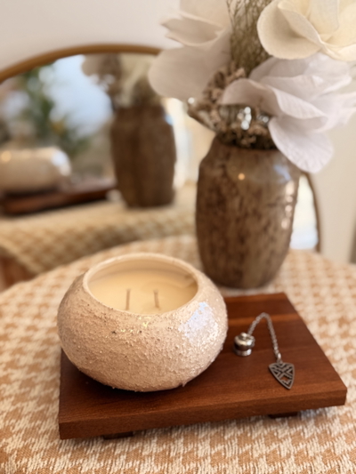 Vela de cerámica ‘Oval rústica’ 