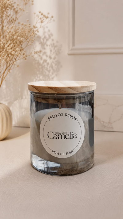 Vela ‘Gris fumé’ con tapa de madera 