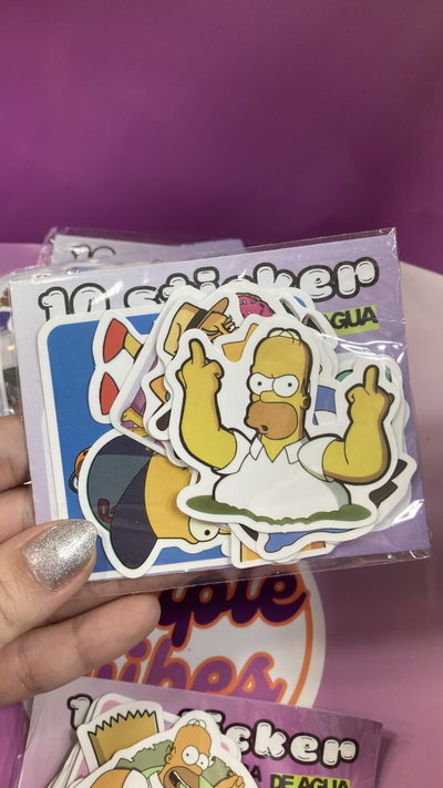 Combo de 10 stickers a prueba de agua los Simpsons 