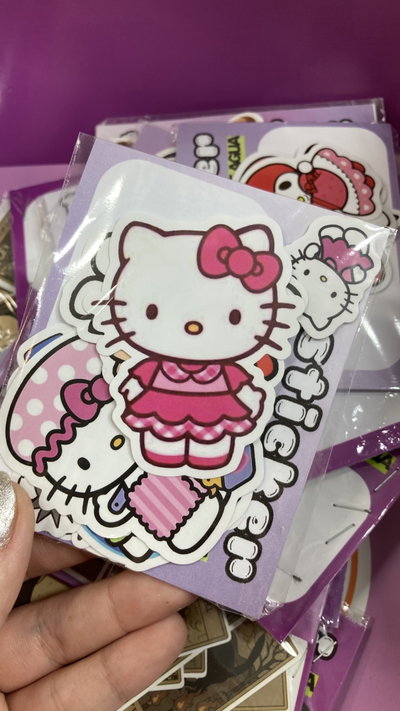 Combo de 10 stickers a prueba de agua hello kitty