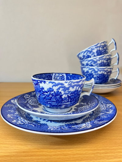 41 - Trio Ingles de Té - Woods Ware