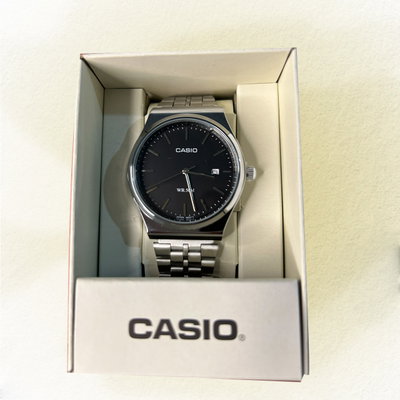 Reloj Casio Clásico Analógico De Acero Inoxidable Fondo Negro Mtp