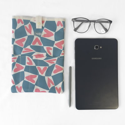 Nairobi funda de libro/tablet - Amour