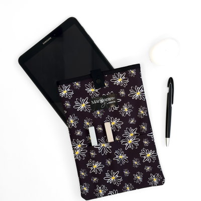 Nairobi funda de libro/tablet - Margaritas