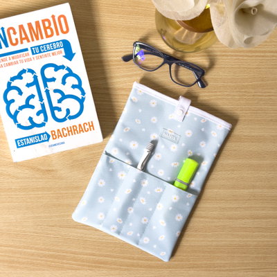 Nairobi funda de libro/tablet - Daisy