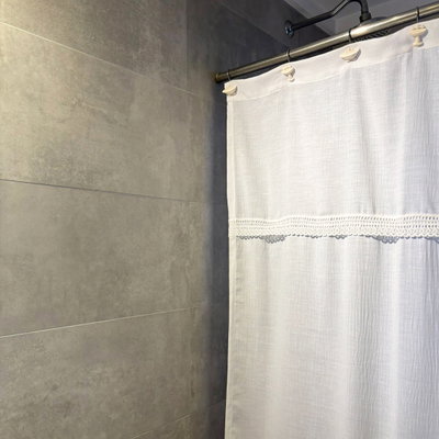 Cortina de Baño Daca (con puntilla)