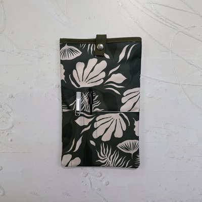 Nairobi funda de libro/tablet - Botanico