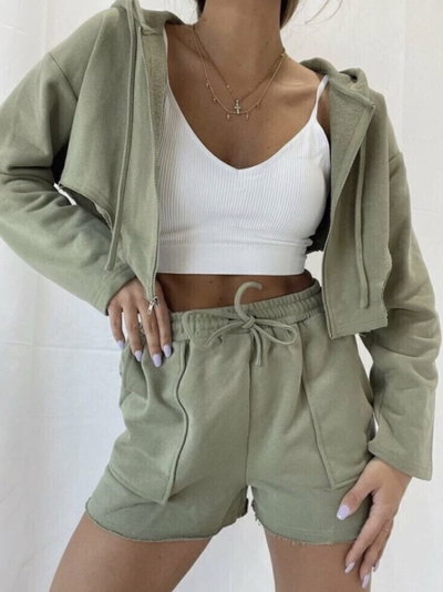 Conjunto Campera crop + short