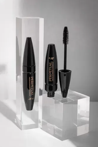 AP MASCARA DE PESTAÑAS WATERPROOF PERPETUAL LASHES